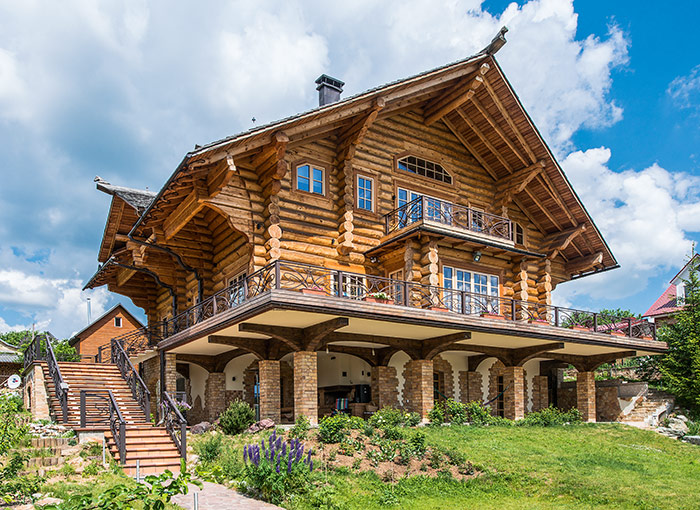 Проект дома из бревна Воскресенский 480,5 м²