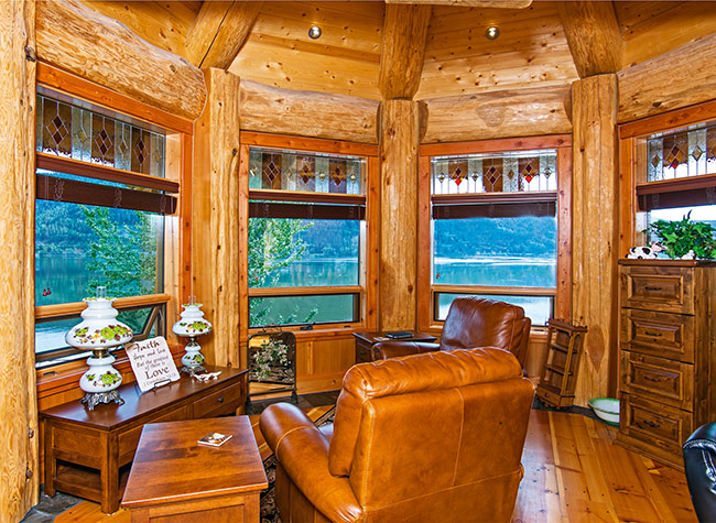 Проект дома из бревна Вуд Хаус 421,4 м²